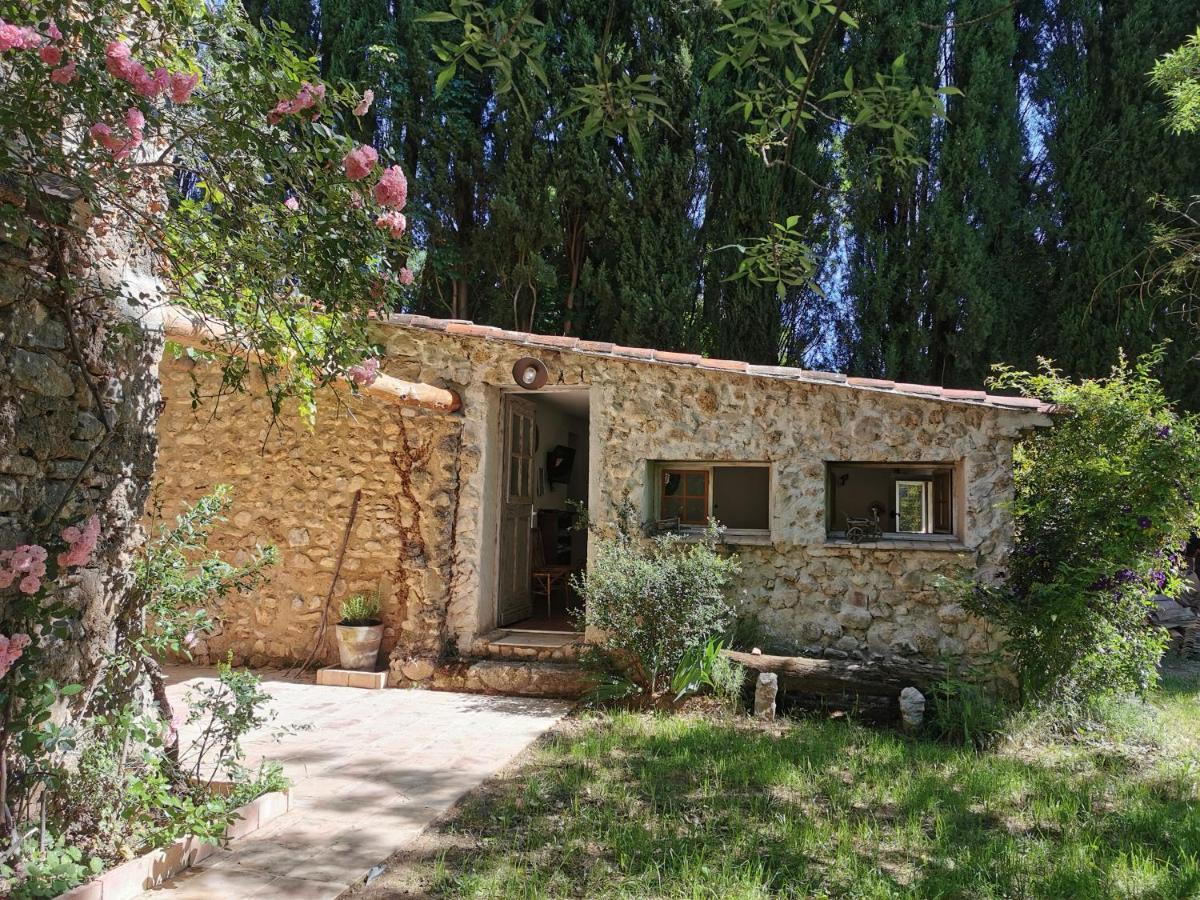 La Bastide Du Capelier - Chambre Bed & Breakfast Salernes Exterior photo